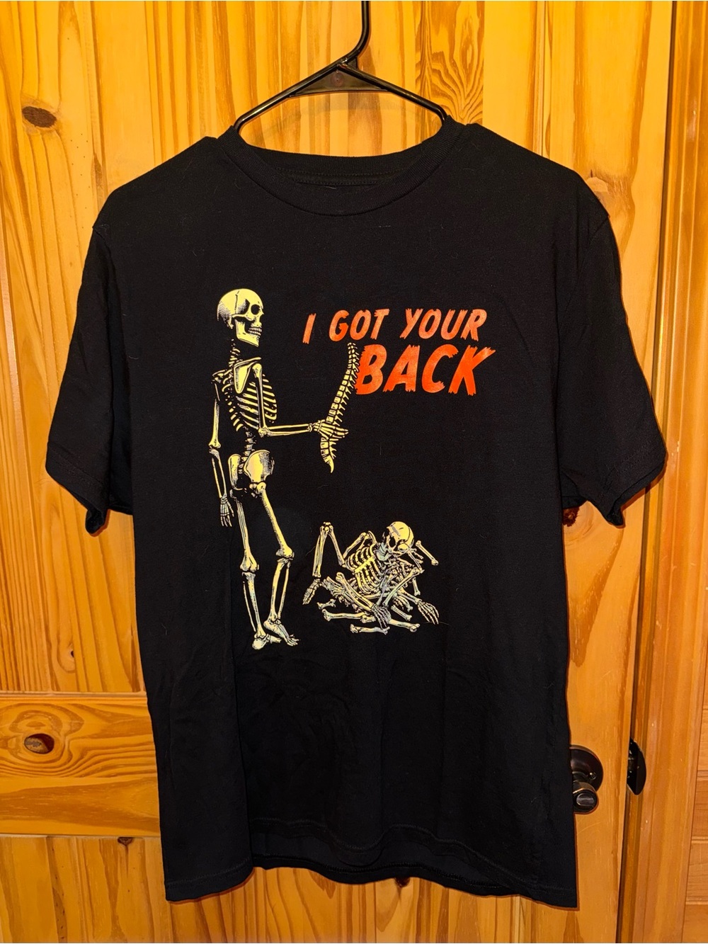 I Got Your Back Black Graphic Tee - Men's Casual Shirt